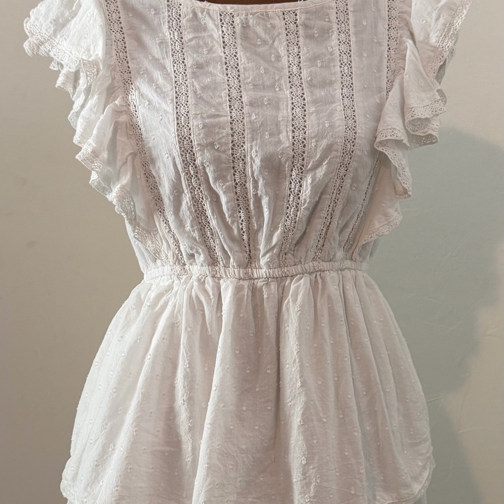 Elegant White Lace Ruffle Top